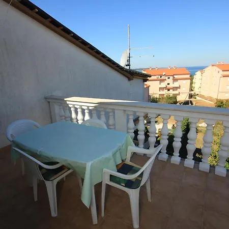 Appartement With A Parking Space Stinjan, - 7201